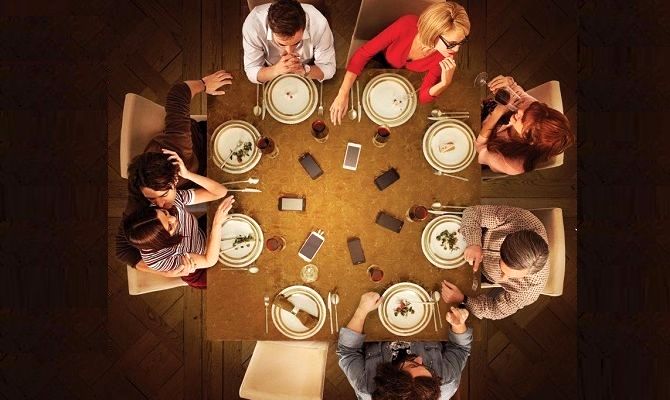 Ідеальні незнайомці, фільм